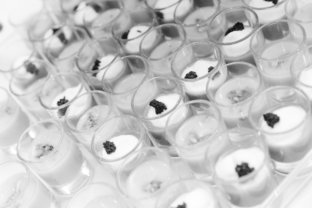 I dolci offerti per la sfilata presso la gioielleria Rocca