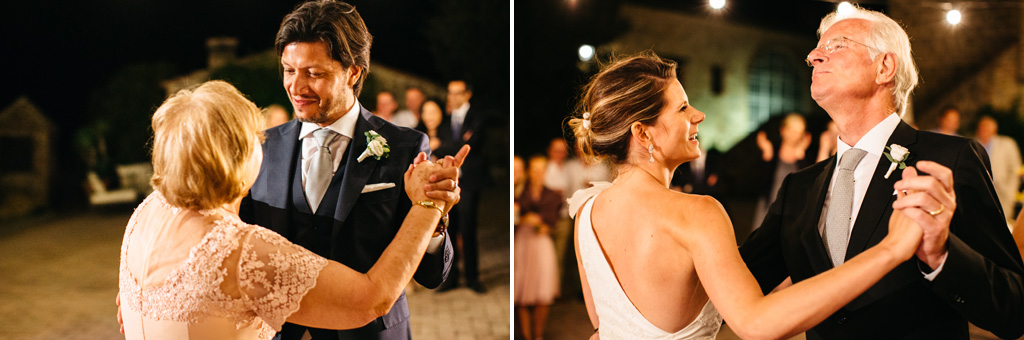 Fotografo Matrimonio Basilica San Galgano Toscana Gli sposi ballano con i loro genitori