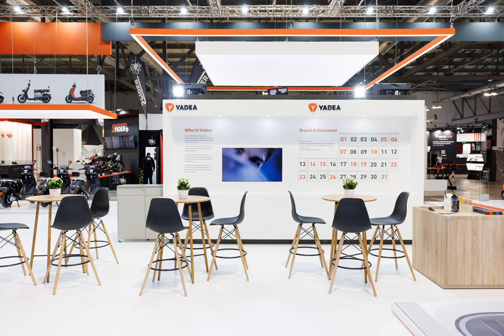 fotogrfo stand fiera milano eicma
