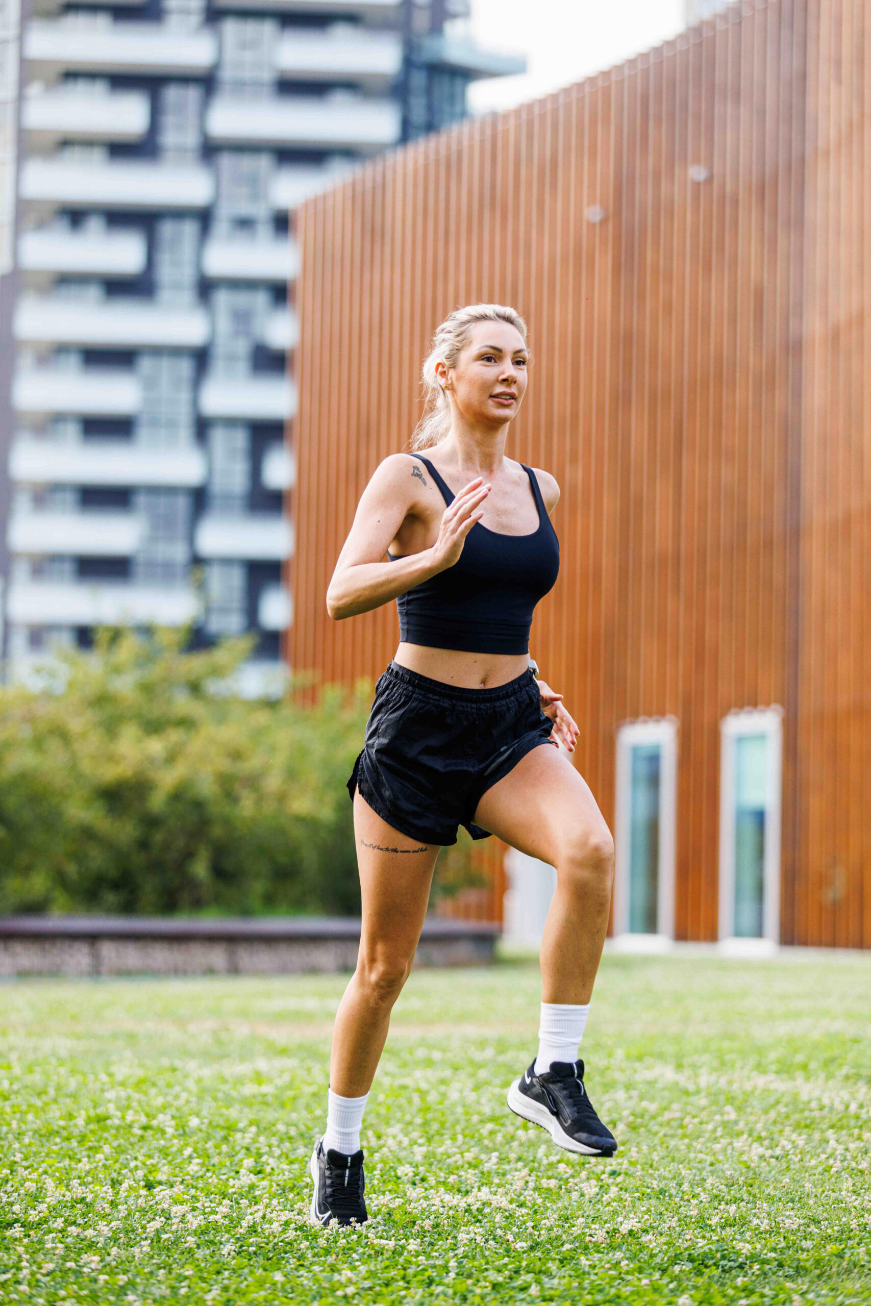 Foto ritratto ambientato fitness donna milano