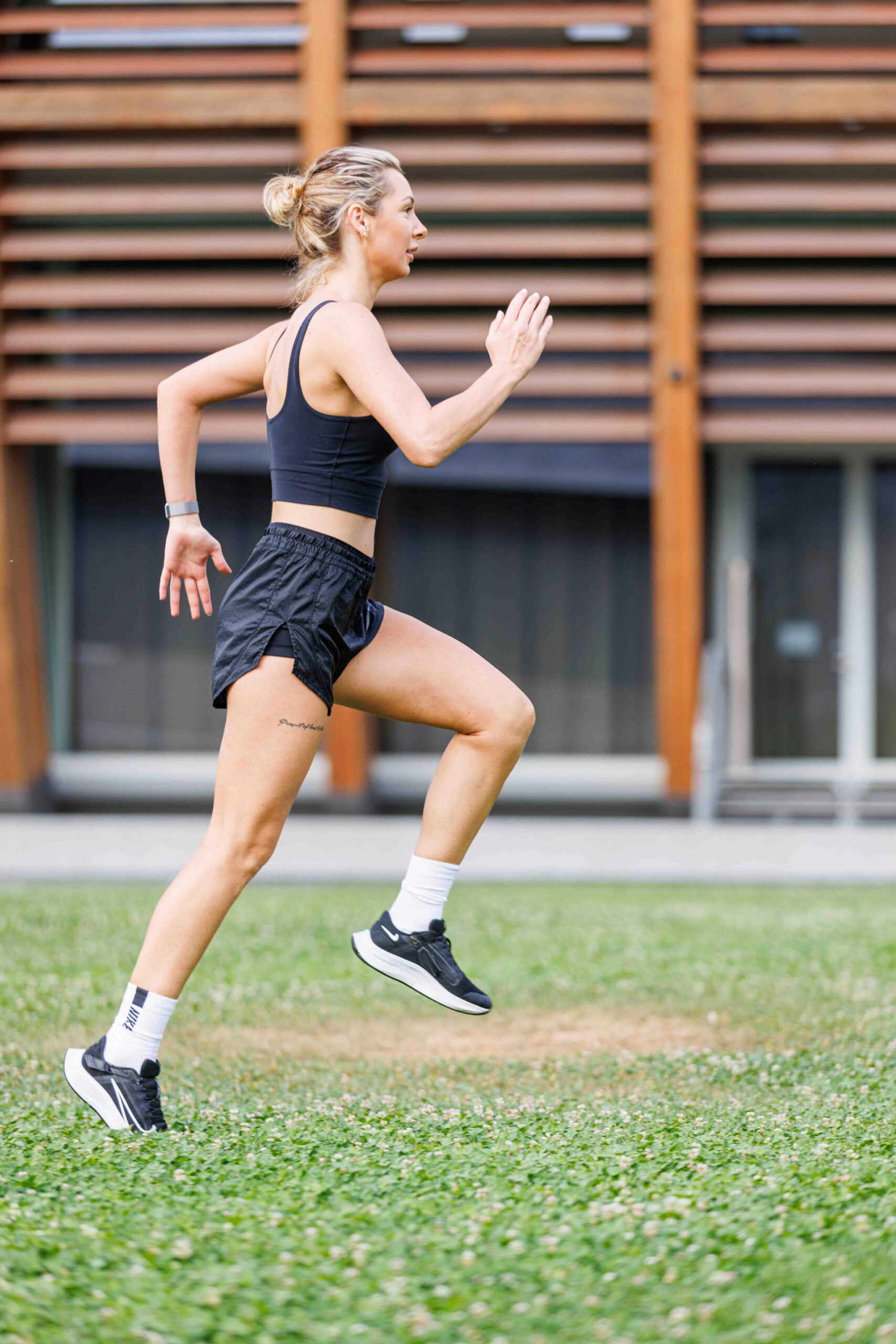 Foto ritratto ambientato fitness donna milano