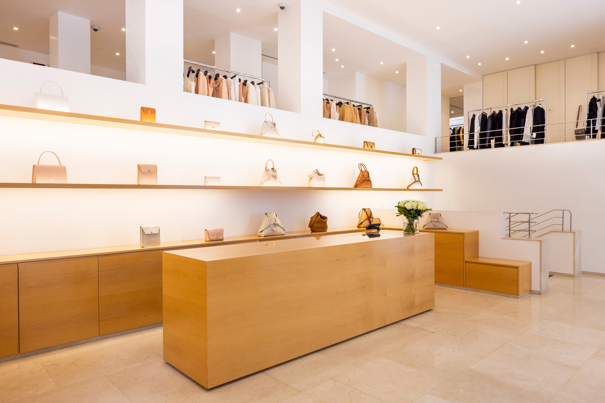 Servizio Fotografico di Architettura per la boutique Akris