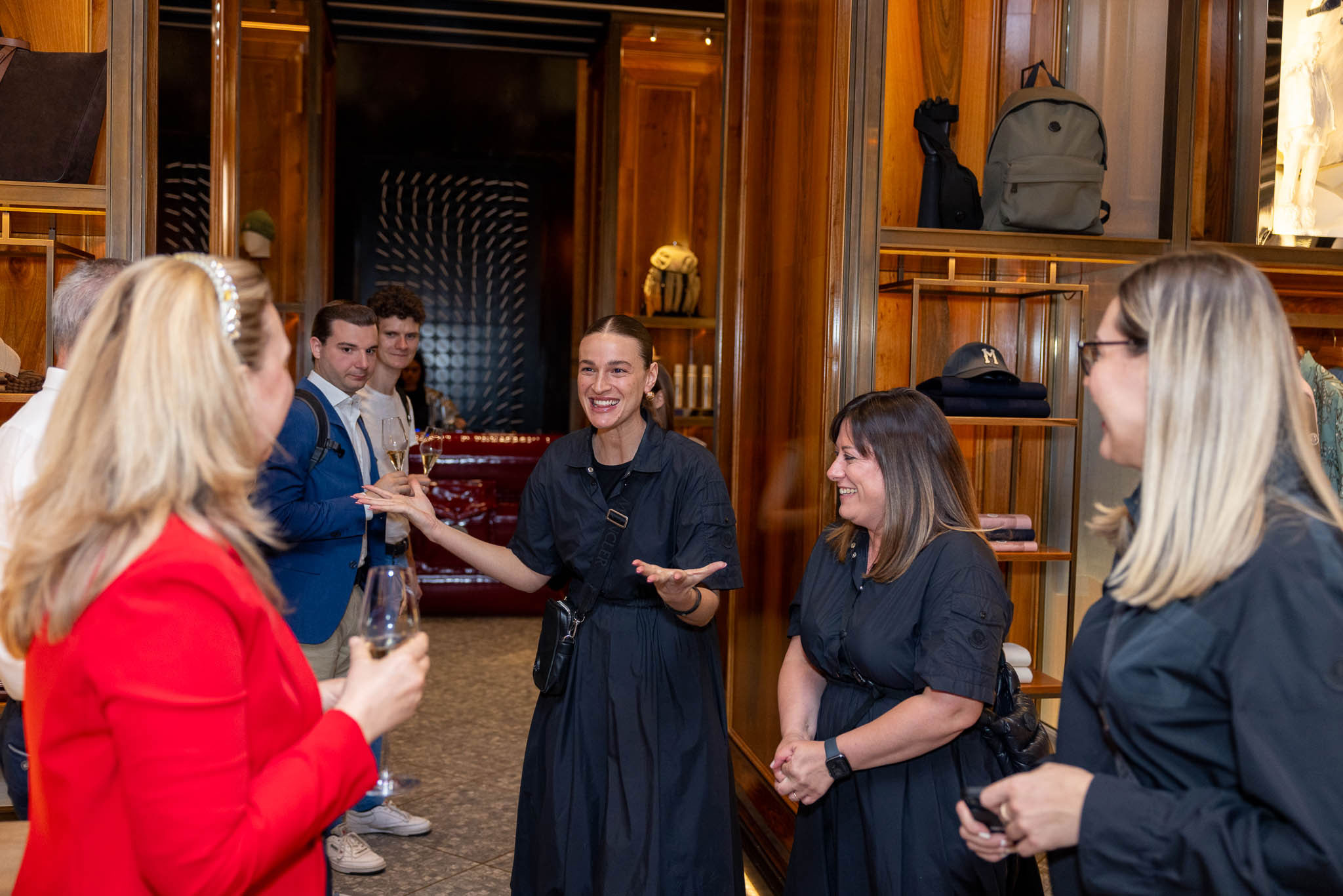 Moncler evento esclusivo Galleria Milano party
