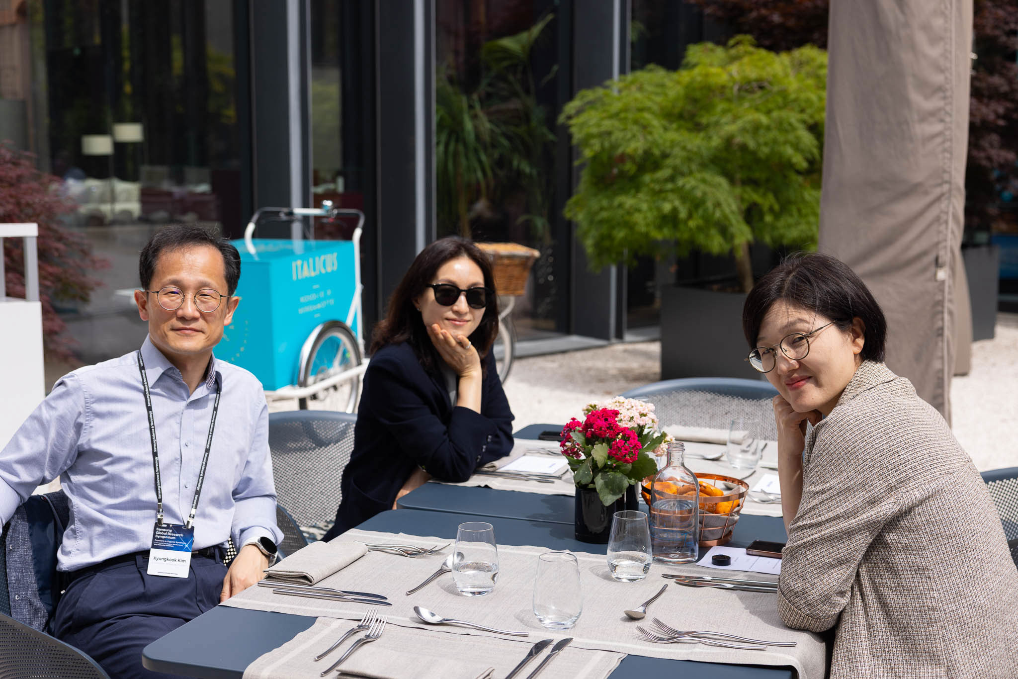 Business event Photographer Como Lake Samsung Science Symposium